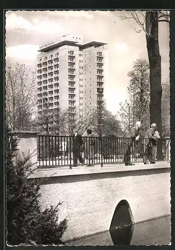 AK Berlin, Hochhaus im Hansa-Viertel