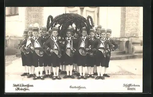 AK München, Städtisches Waisenhaus, Gartenhaus, Schäfflertanz 1920-21