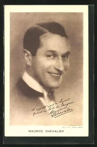 AK Schauspieler Maurice Chevalier lächelt in die Kamera
