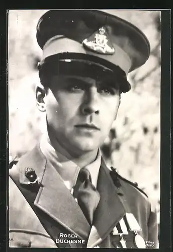 AK Schauspieler Roger Duchesne in Uniform