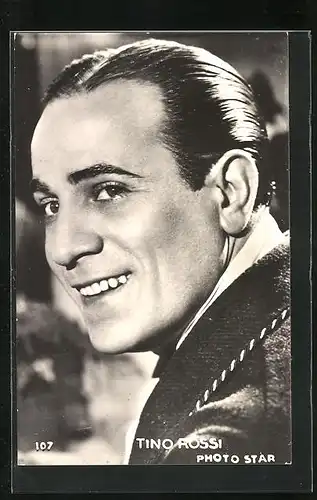 AK Schauspieler Tino Rossi mit lächelndem Gesicht
