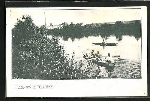 AK Tousen, Männer in Boot auf dem See