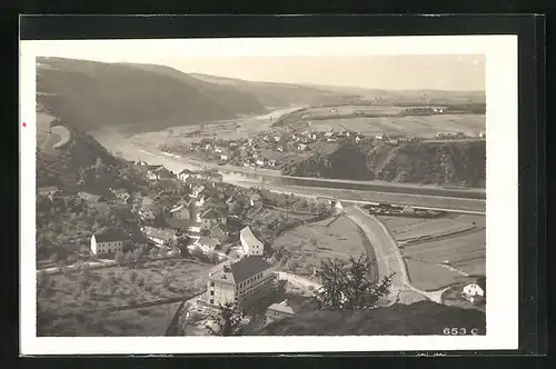 AK Stiechowitz, Ortsansicht mit Blick auf Fluss und umliegende Hügel