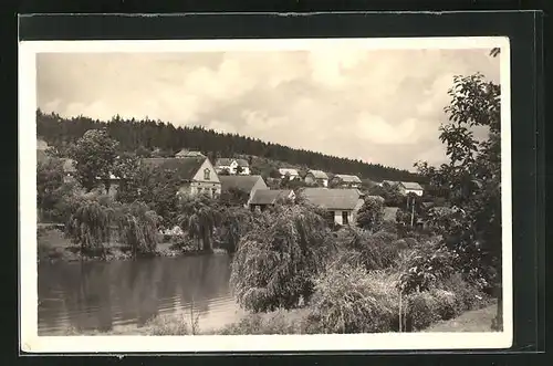 AK Klínec, Ortspartie am Wasser