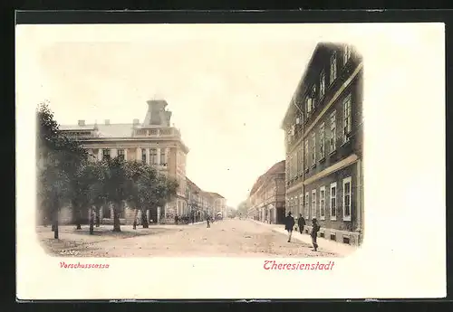 AK Theresienstadt / Terezin, Strasse an der Vorschusscassa