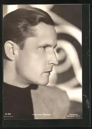 AK Schauspieler Hannes Stelzer im Seitenporträt