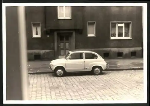 Fotografie Auto Fiat 500, PKW mit Faltdach