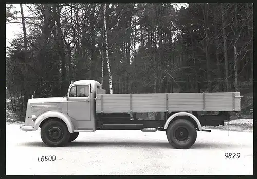 Fotografie Lastwagen Mercedes Benz L6600, LKW-Pritsche