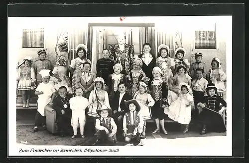 AK Schneider`s Liliputaner-Stadt, Gruppenbild kleinwüchsiger Männer und Frauen in verschiedenen Kostümen