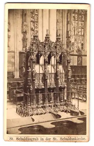 Fotografie unbekannter Fotograf, Ansicht Nürnberg, St. Sebaldusgrab in der St. Sebalduskirche