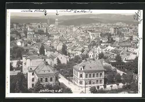 AK Gablonz / Jablonec Nad Nisou, Blick auf Stadt und Berglandschaft