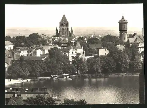 Fotografie unbekannter Fotograf, Ansicht Arnswalde, Ortsansicht mit Wasserturm