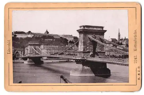 Fotografie Römmler & Jonas, Dresden, Ansicht Budapest, Blick auf die Kettenbrücke