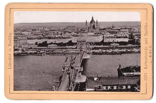 Fotografie Römmler & Jonas, Dresden, Ansicht Budapest, Blick auf die Basilika mit Kettenbrücke