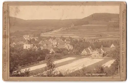 Fotografie C. Clare, Freiburg i. B., Ansicht Rohrdorf, Blick in den Ort mit Feldern