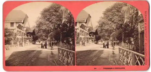 Stereo-Fotografie J. Jullien, Geneve, Ansicht Interlaken, Strassenpartie im Ort mit Wohnhäusern