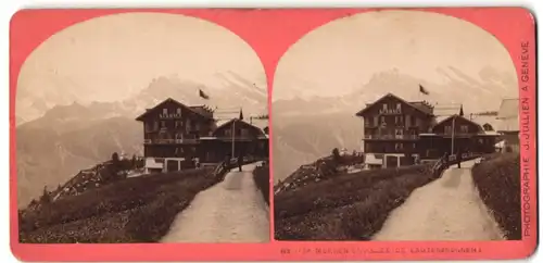 Stereo-Fotografie J. Jullien, Geneve, Ansicht Mürren, Partie am Kurhaus mit Alpenblick