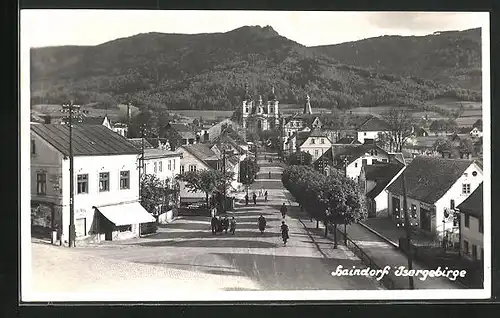 AK Haindorf / Hejnice, Strasse zur Kirche