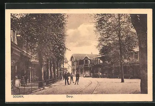 AK Doorn, Dorp, Lausbuben