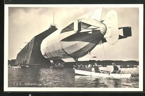 AK Zeppelin LZ 4 Echterdinger Schiff wird in die Halle gebracht