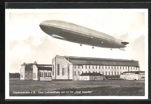 AK Friedrichshafen, Neue Luftschiffhalle mit Zeppelin LZ 127 Graf Zeppelin