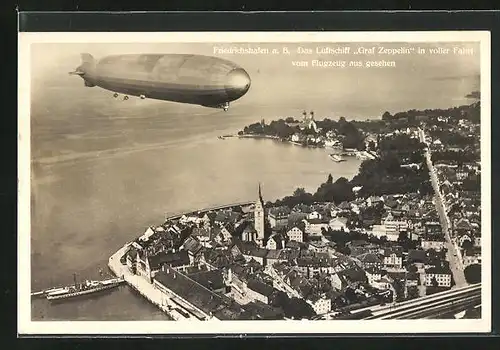 AK Friedrichshafen /Bodensee, Fliegeraufnahme mit Luftschiff Graf Zeppelin