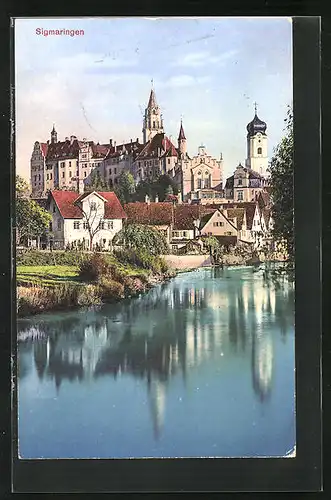 AK Sigmaringen, Blick über das Wasser zur Stadt mit Schloss