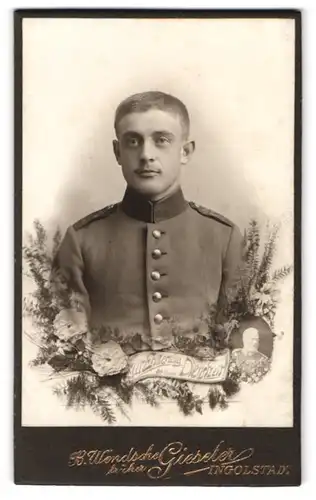 Fotografie B. Wendsche, Ingolstadt, Milchstr. 14, junger Soldat in Uniform, Erinnerung an Dienstzeit, Bild Ludwig III.