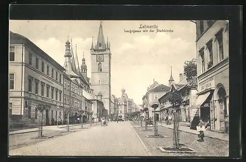 AK Leitmeritz / Litomerice, Hotel in der Langegasse mit der Stadtkirche