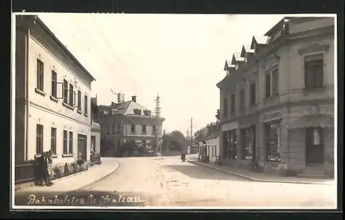 Foto-AK Kratzau, Blick in die Bahnhofstrasse