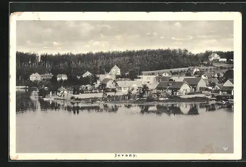 AK Jevany, Ortsansicht von Fluss aus