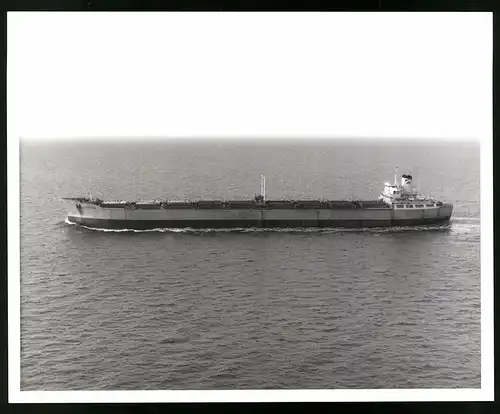 Fotografie Frachtschiff Varvara auf ruhiger See, Grossformat 25 x 20cm