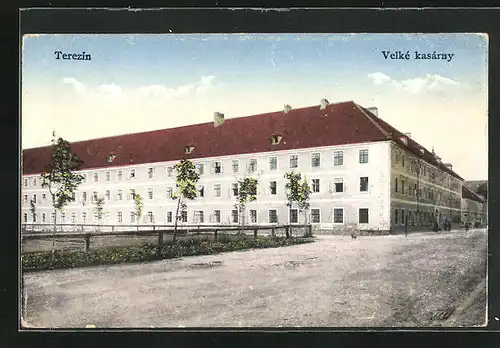 AK Theresienstadt / Terezin, Velké kasárny