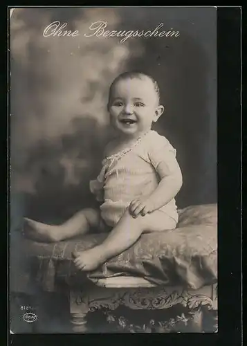 AK Ohne Bezugsschein, Niedlicher Wonneproppen