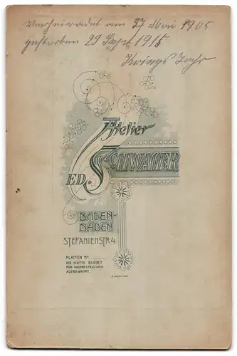 Fotografie E. Schwager, Baden-Baden, Stefaniestr. 4, Portrait Hochzeitspaar im Kleid mit Schleier und Anzug mit Zylinder