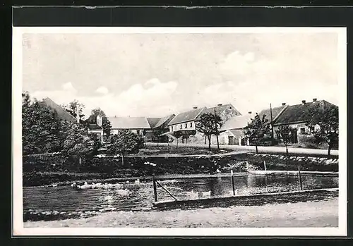 AK Stern /Hvezda, Strassenpartie am Dorfweiher