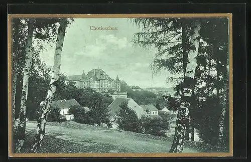 AK Chotieschau, Blick vom Waldrand auf Schloss