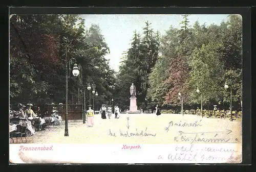 AK Franzensbad, Kurpark mit Denkmal