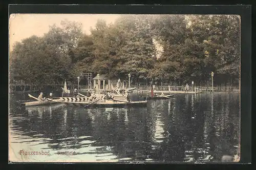 AK Franzensbad, Stadtteich mit Ruderbooten