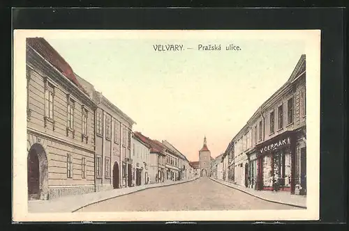 AK Velvary, Prazská ulice