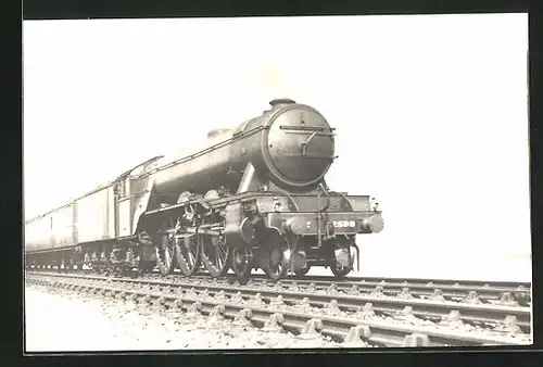 AK Englische Eisenbahn mit Lokomotive Nr. 2598
