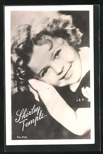 AK Schauspieler Shirley Temple lächelnd in die Kamera