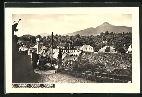 AK Letovisko Mimon, Abstieg vom Schloss mit Blick über die Häuser