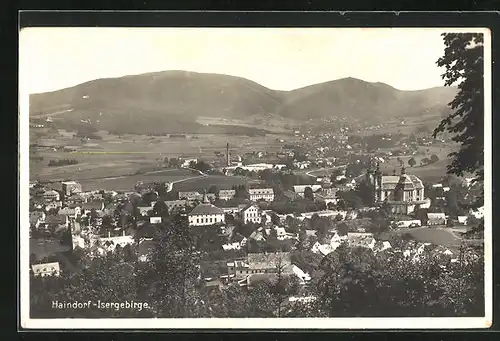 AK Haindorf / Hejnice, Generalansicht mit der Klosterkirche, Partie am Waldrand