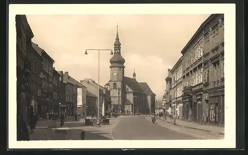 AK Falknov, Namesti