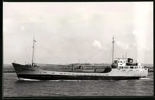 Fotografie Frachtschiff Beekbergen in Fahrt