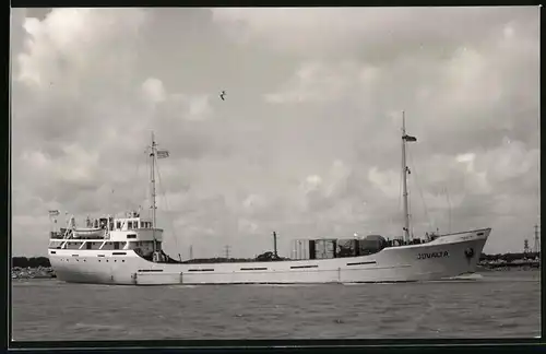 Fotografie Frachtschiff Juvalta in Fahrt