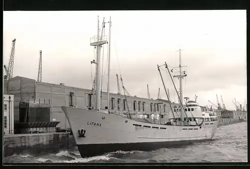 Fotografie Frachtschiff Lifana im Hafen