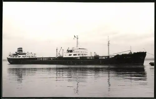 Fotografie Frachtschiff Alfmar im Schleppverband