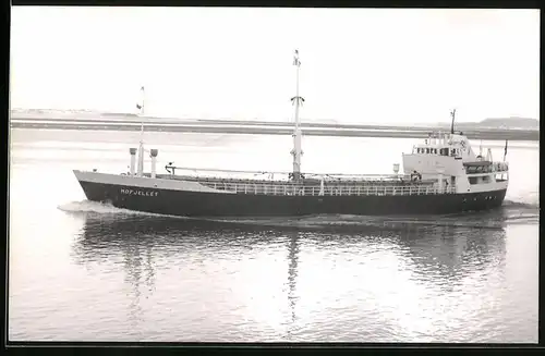 Fotografie Frachtschiff Mofjellet in Fahrt